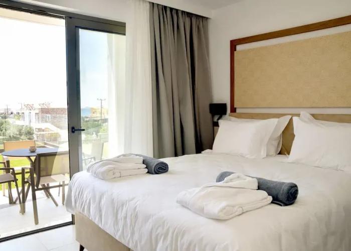 Kouros Stone Suites