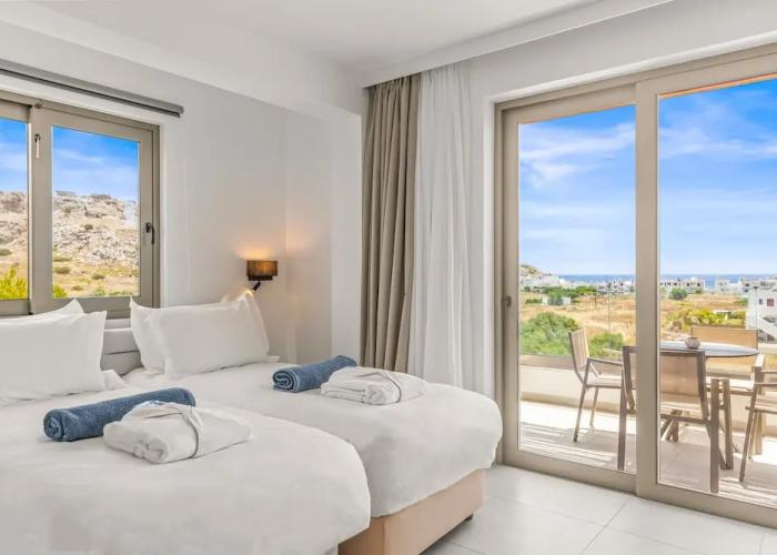 Kouros Stone Suites