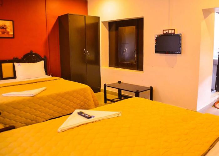 Hotel Seven Roads Grand Inn