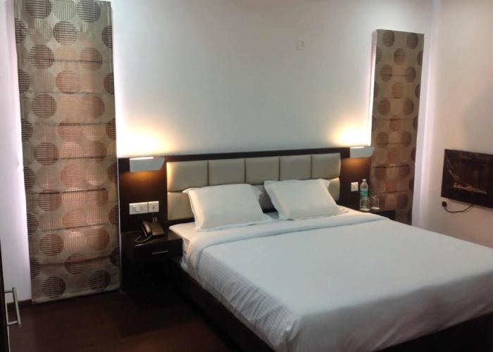 R T Hill View Resort