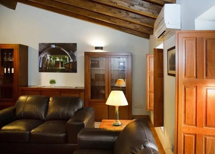 Casa Del Vino