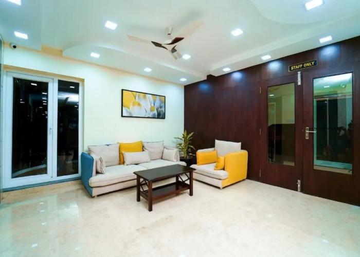 Hotel Grand Padappai Residency
