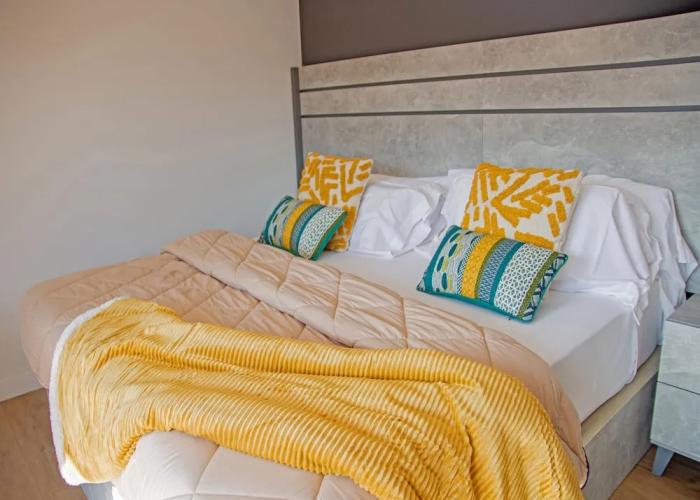 Apartmentos Santander Maliaño Suites 3000