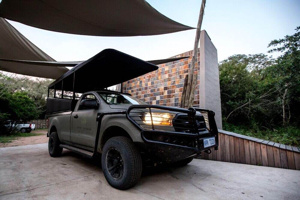 Royal Thonga Safari Lodge