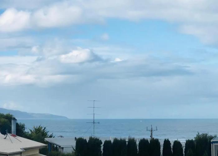 Apollo Bay Seal Apartments