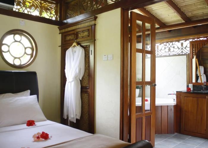 Calabash Cove Resort And Spa - Adults Only