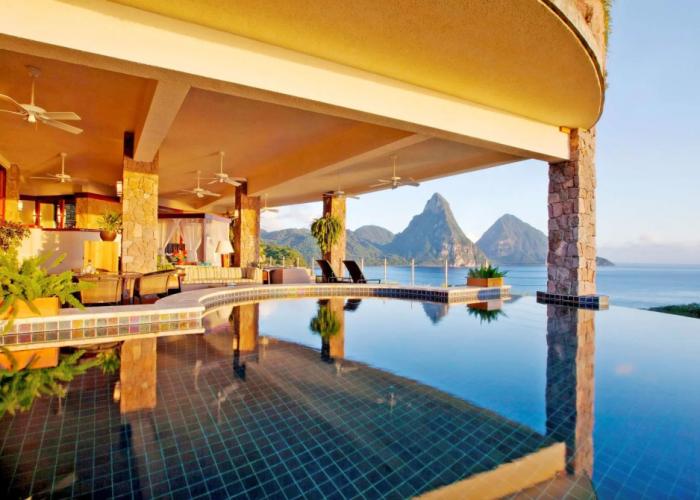 Jade Mountain Resort