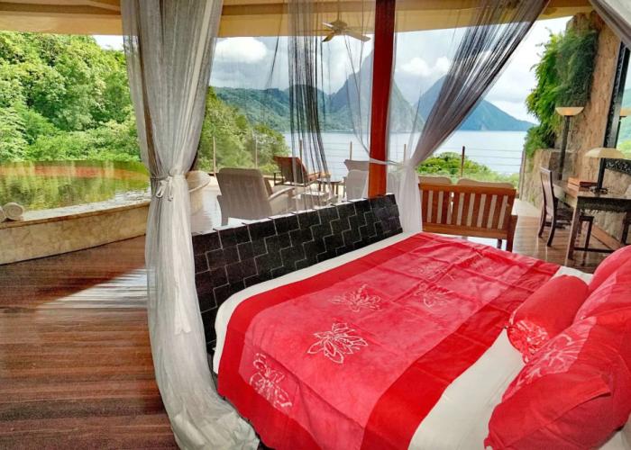 Jade Mountain Resort