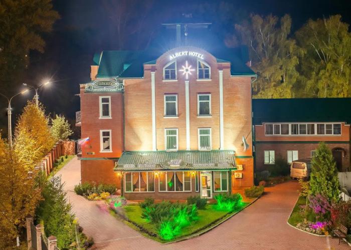 Albert Hotel - Hotel and restaurant complex 