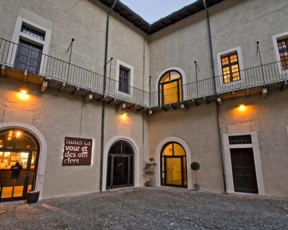 Hotel Cavour et des Officiers