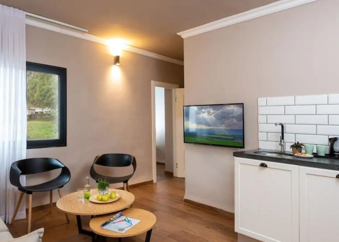 Erettz Dafna Travel Hotel