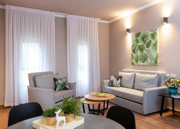 Erettz Dafna Travel Hotel