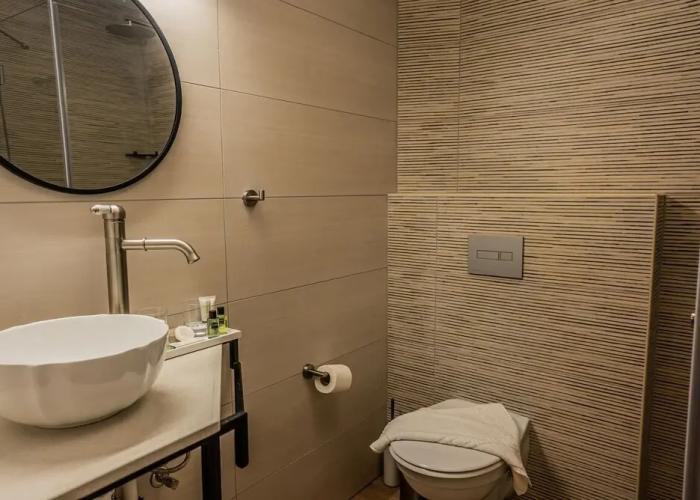 Goland Hotel