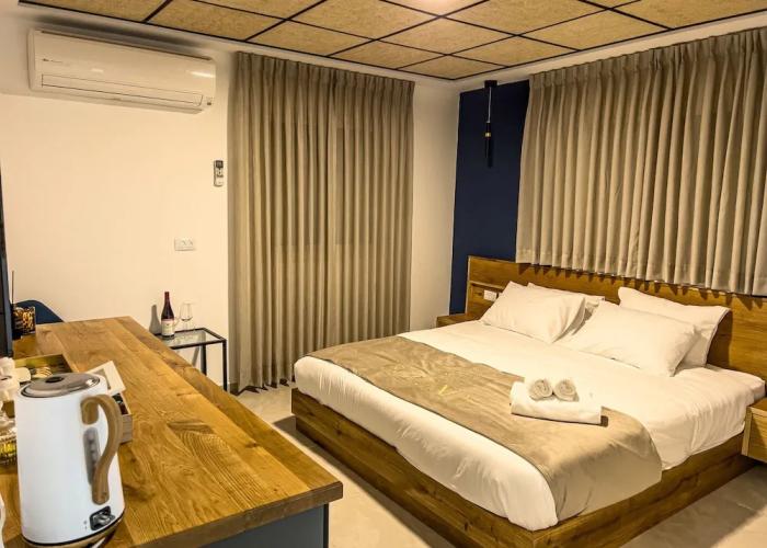 Goland Hotel