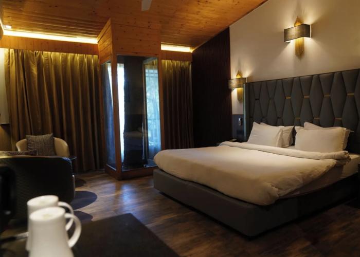 Kasauli Hills Resort