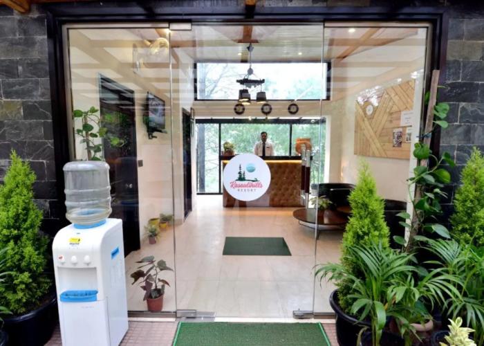 Kasauli Hills Resort