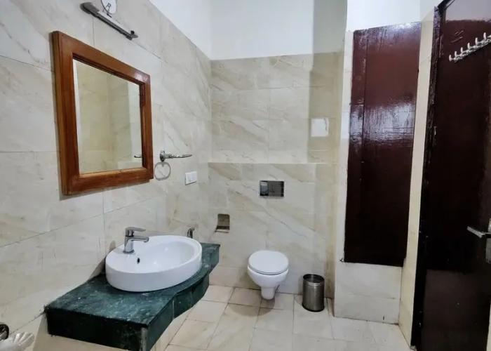 Hotel Neelgiri