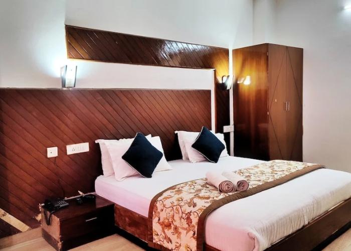 Hotel Neelgiri