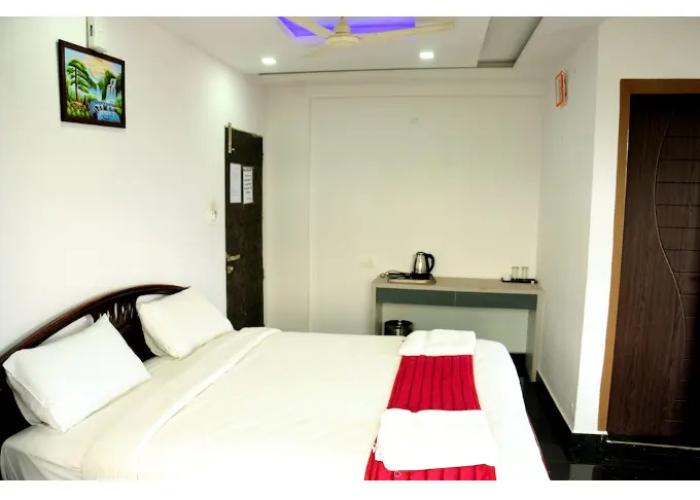 Sree Durga Hotel Hill View