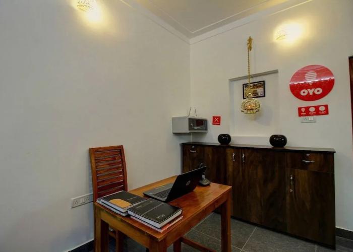 OYO 17311 Alaka Rester Home Stay