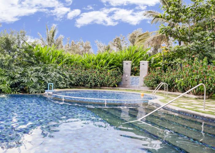 Purple Palms Resort & Spa