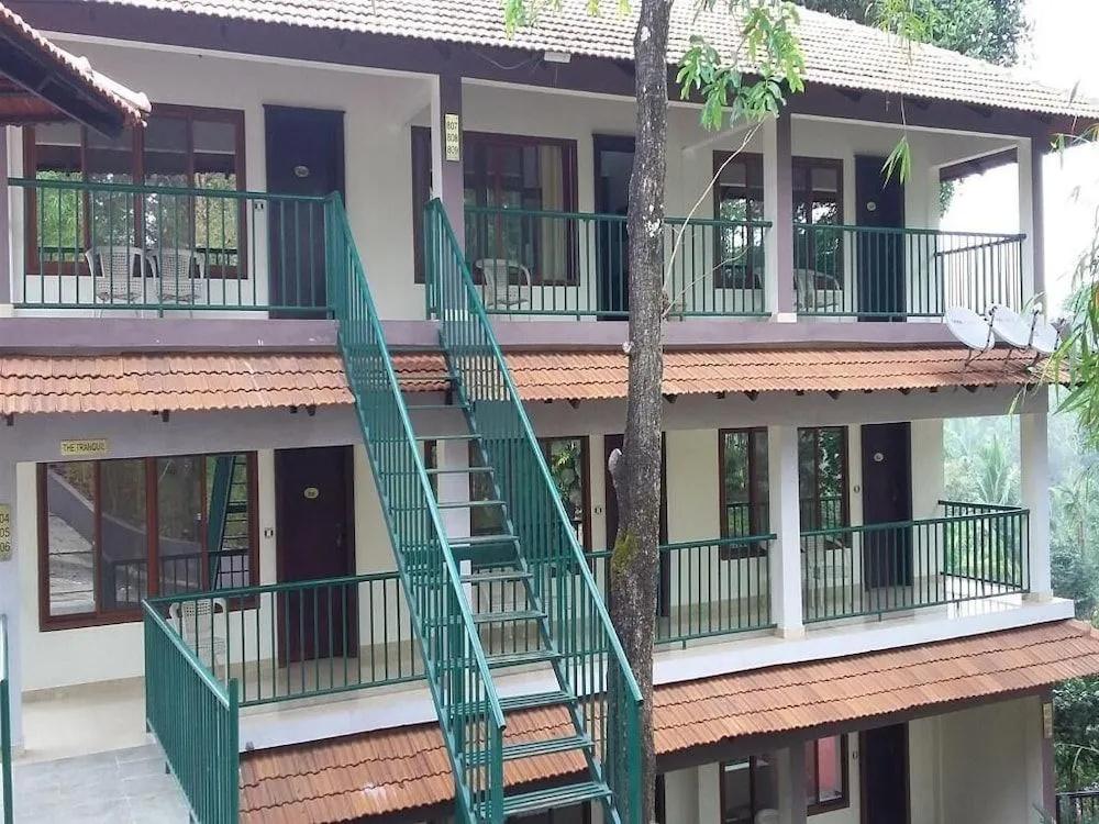 фото Coorg Cliffs Resort