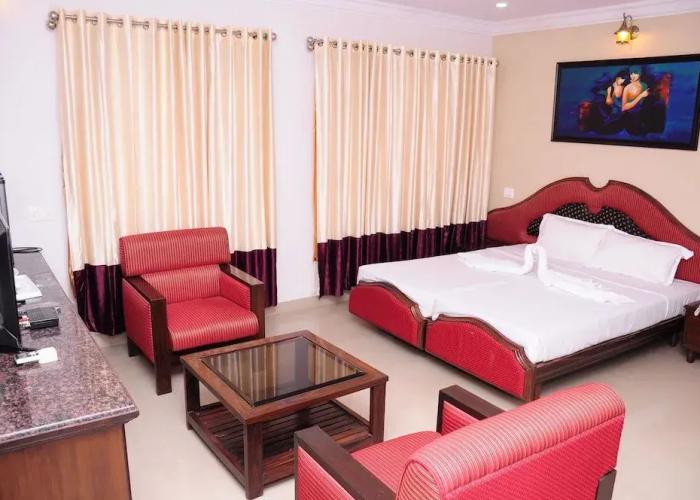 Hotel Pranav International