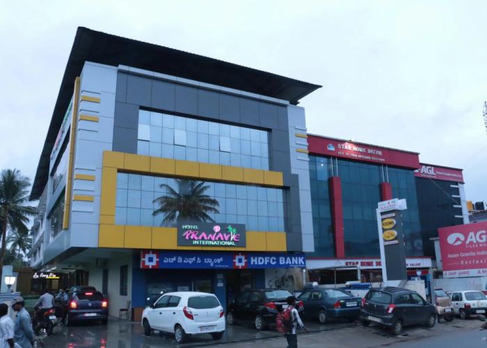 Hotel Pranav International