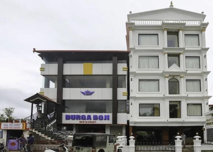 Treebo Durga Boji Grand, Gonikoppal Town