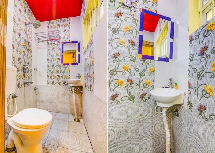 OYO 9563 Hotel RR Residency