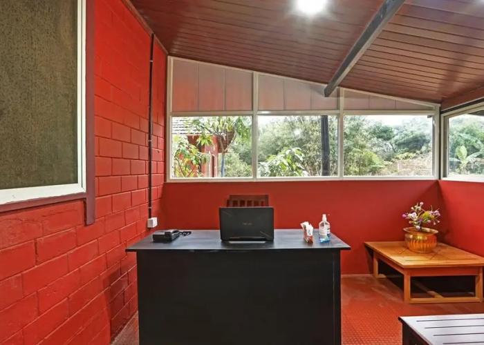 Hotel Allaranda Homestay