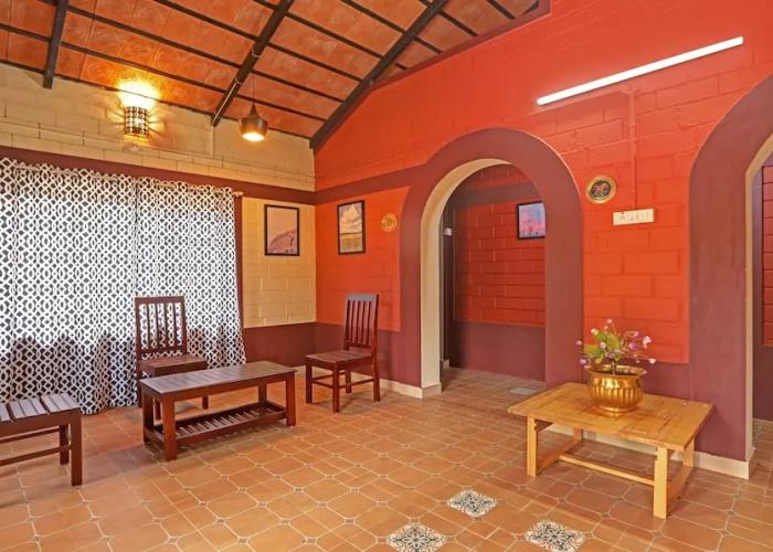 Hotel Allaranda Homestay