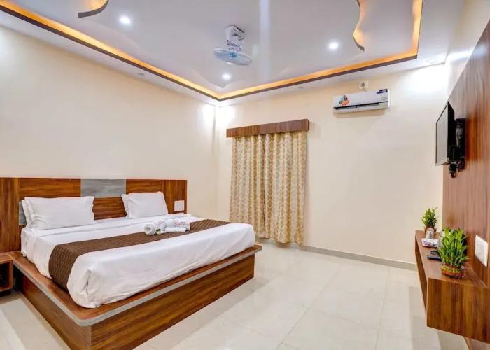 Skylight Inn