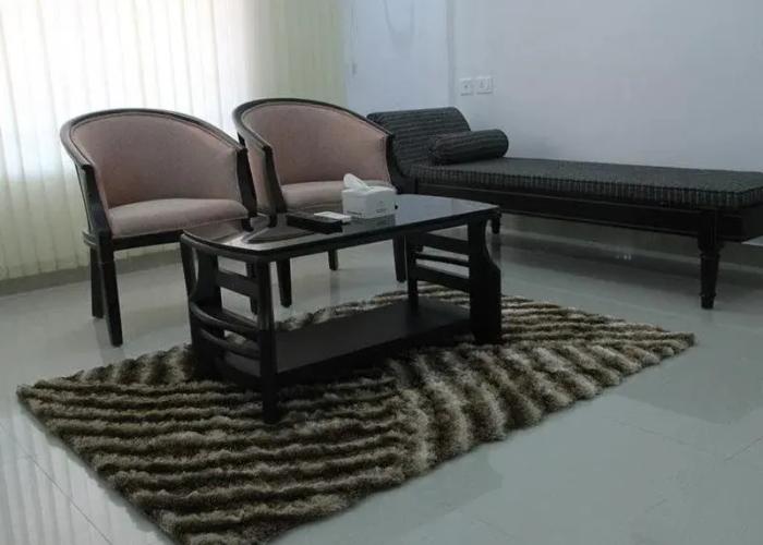 Chandana Inn