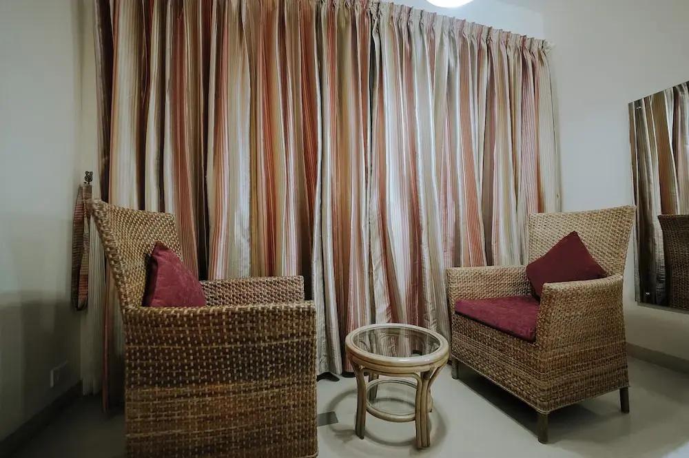 фото Hotel Devaragam