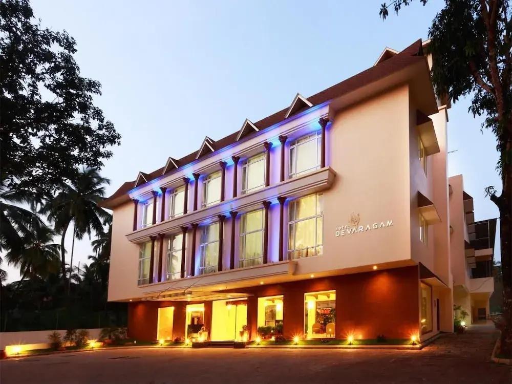 фото Hotel Devaragam