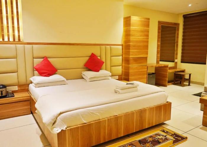 Hotel Pachmarhi