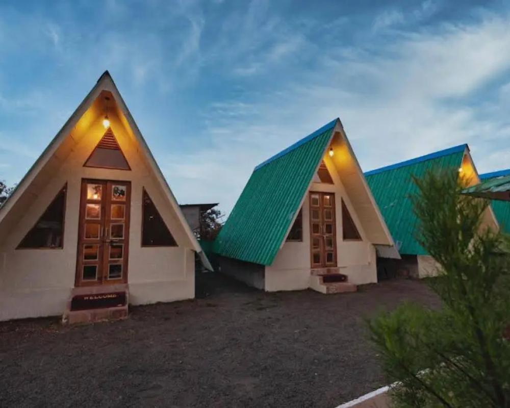 Moustache Panarpani Retreat Pachmarhi