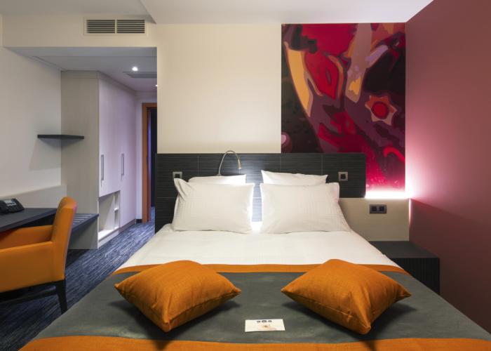 Orange Hotel