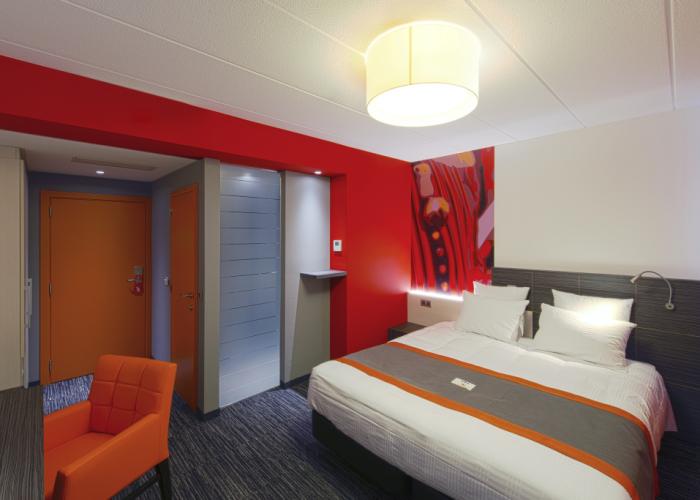 Orange Hotel