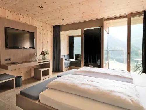 Chalet Gradonna Mountain Resort.1