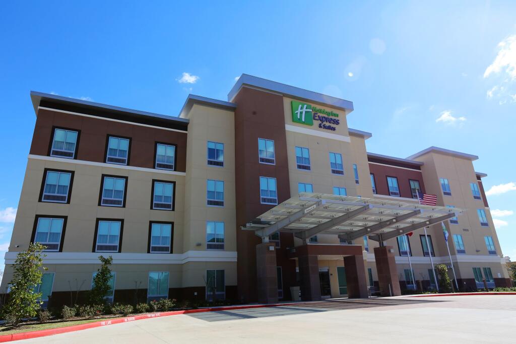 Holiday Inn Express & Suites Houston NW - Hwy 290 Cypress by IHG