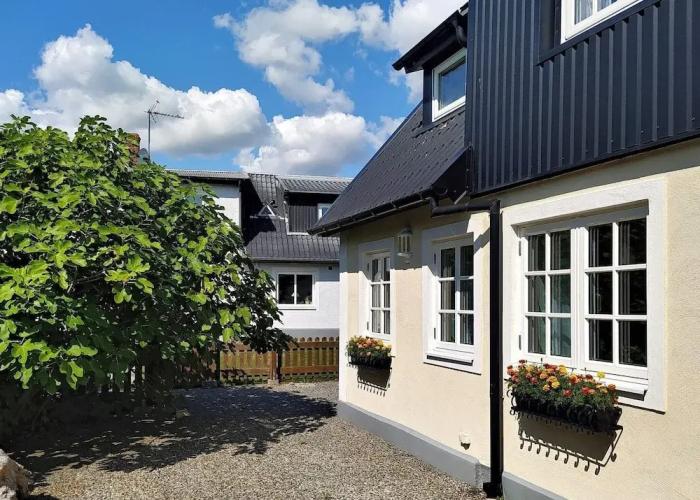 5 Person Holiday Home in Smygehamn