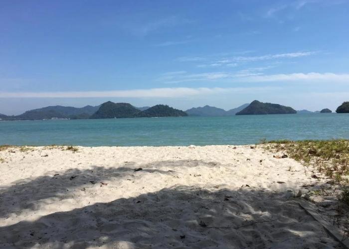 Wild Pasir Panjang Villas