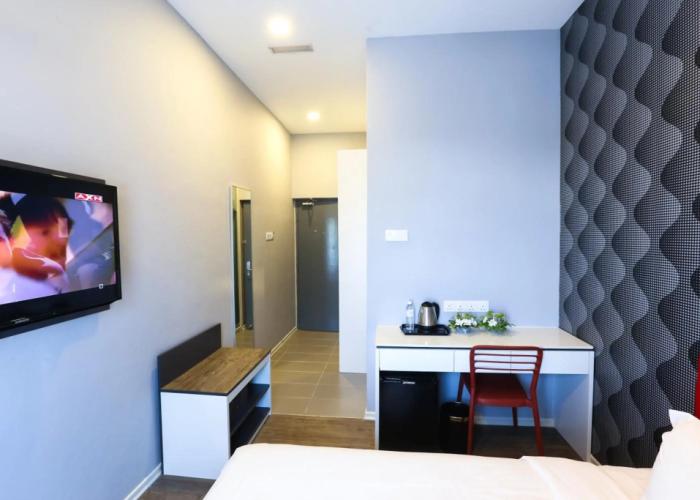 Cenang Plaza Beach Hotel