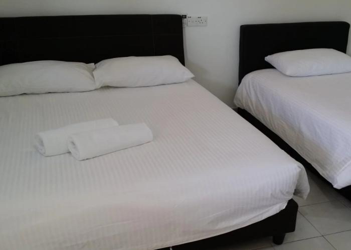 Dhania Motel