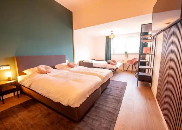 Hotel Bom