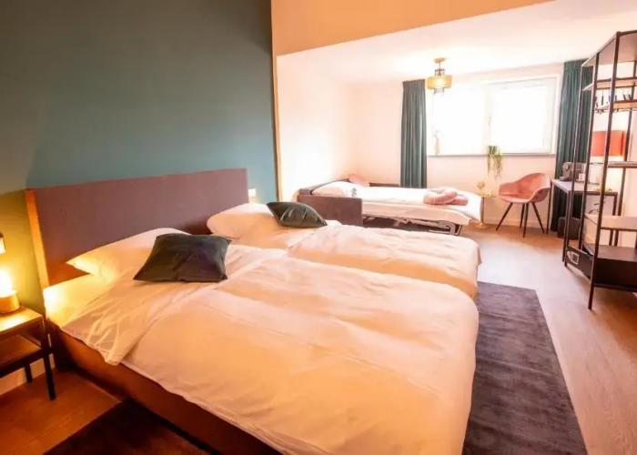 Hotel Bom