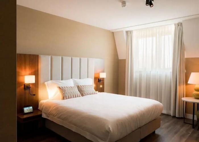 Hotel Ter Zand - Handwritten Collection