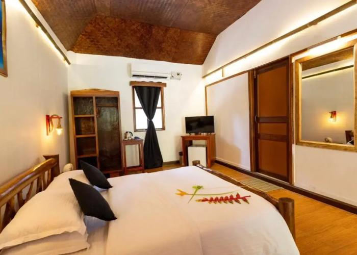 Pellicon Beach Resorts